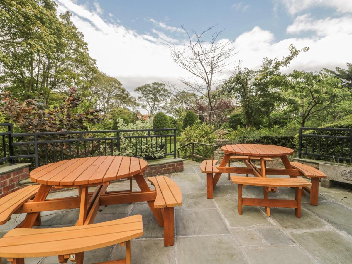 The Manor House Villa Scarborough Dış mekan fotoğraf